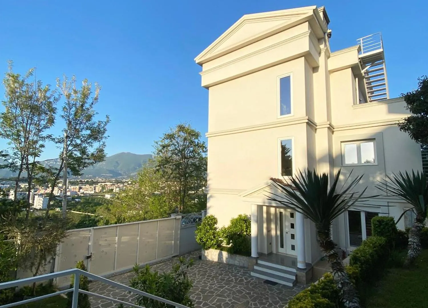 Villa 35 location